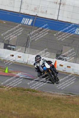 media/Nov-26-2022-Fastrack Riders (Sat) [[b001e85eef]]/Level 1/Session 3 Outside Turn 9/